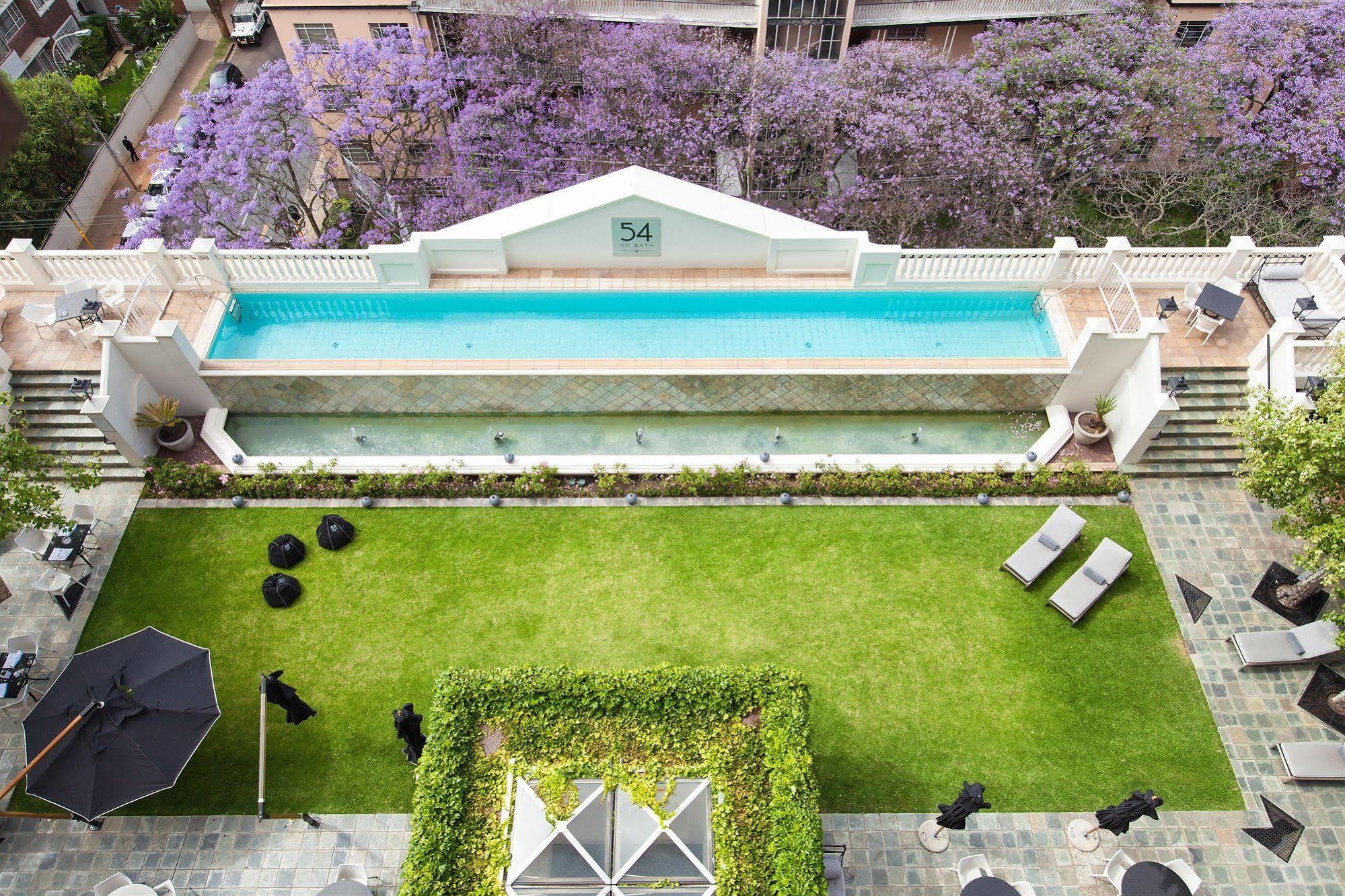 Khách sạn 54 On Bath, Rosebank 5*