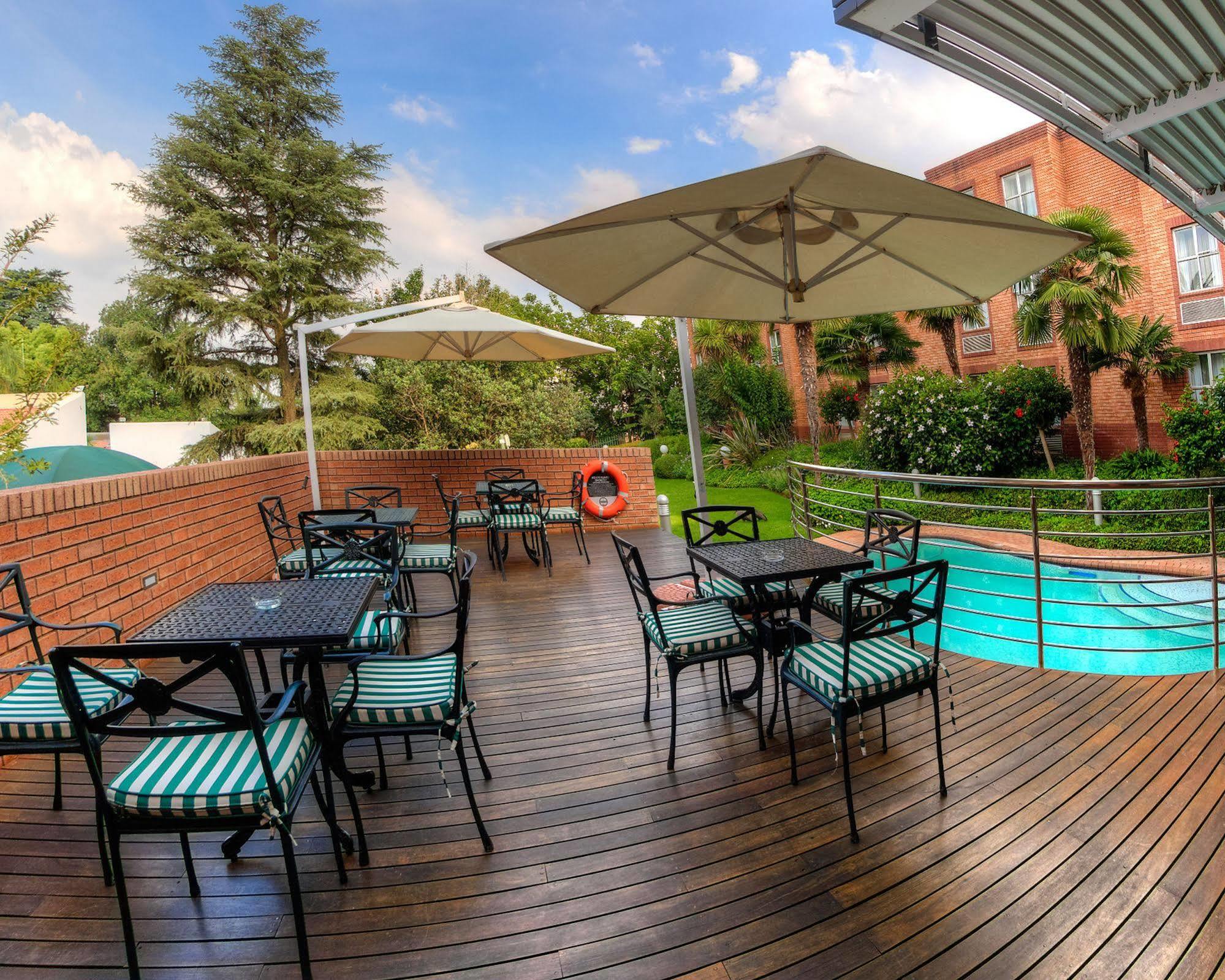 Road Sandton Hotel Johannesburg