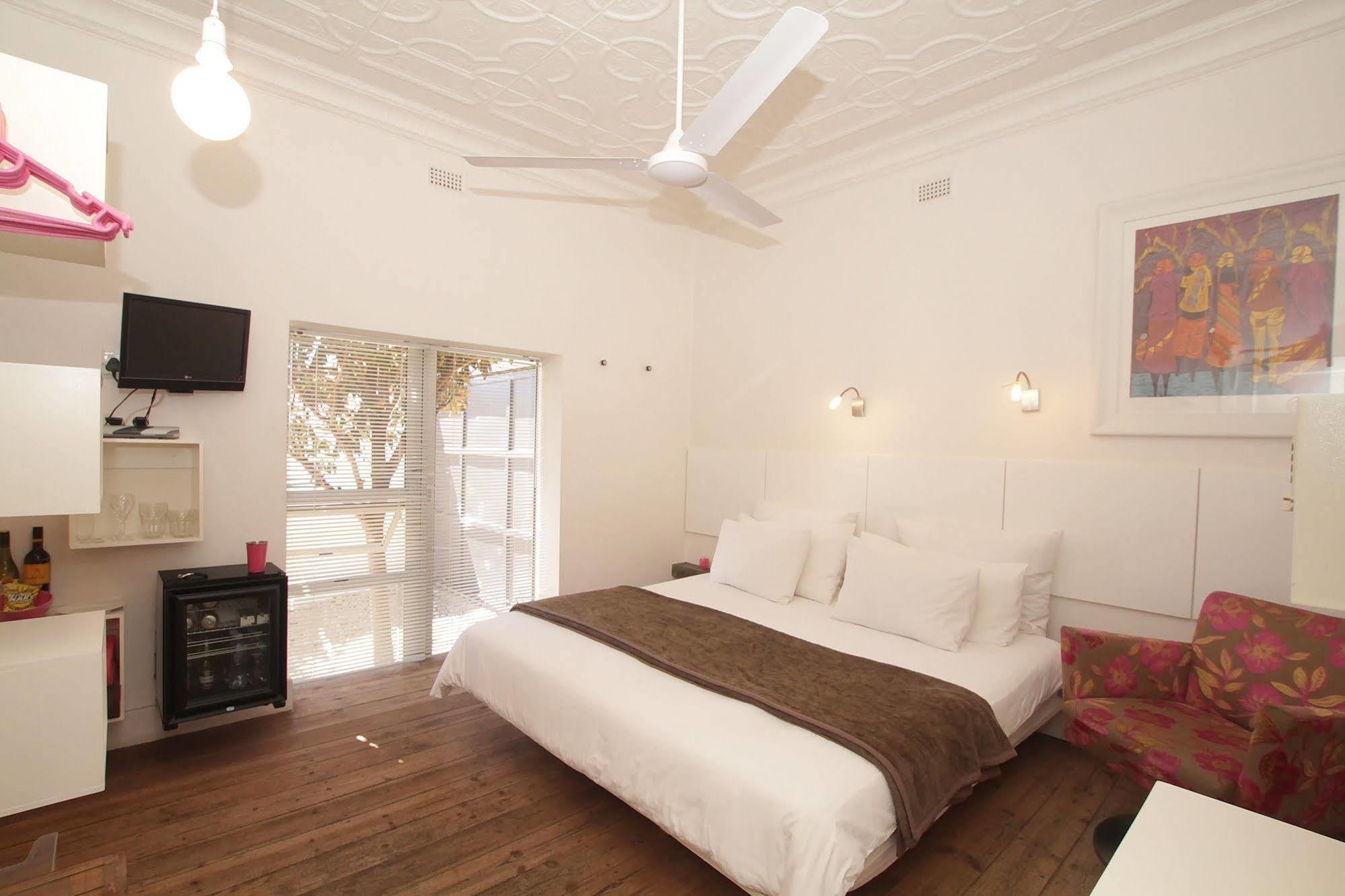 Mi Pi Chi 4* Johannesburg