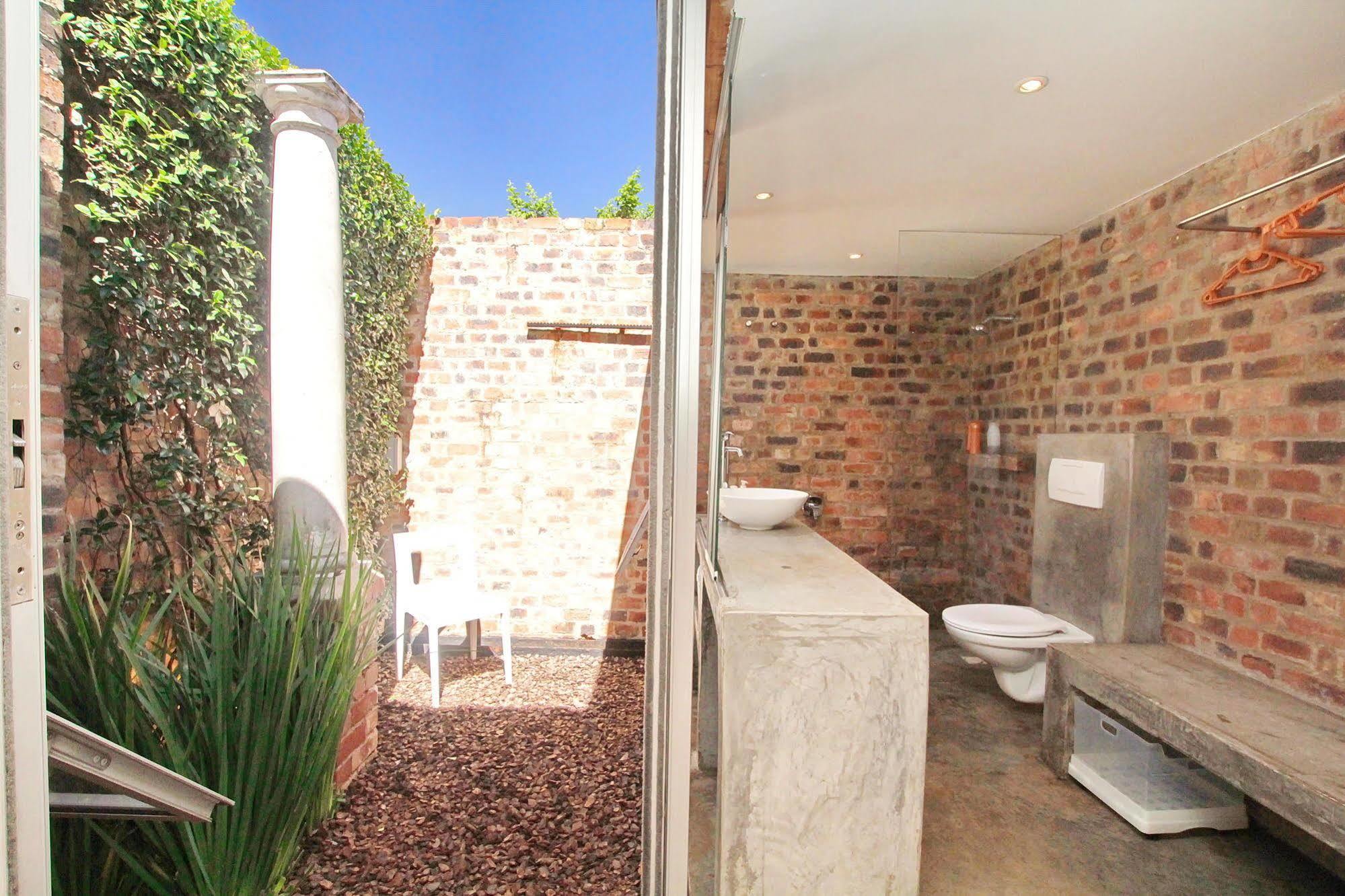 Mi Pi Chi Guest house 4*