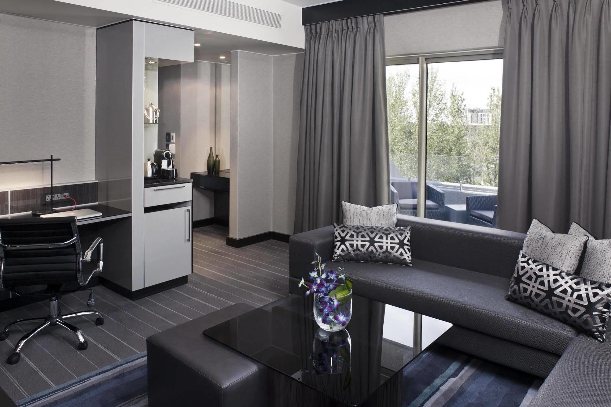 Hotel Southern Sun Grayston Sandton