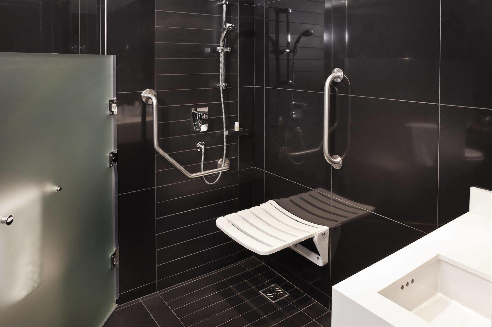 Southern Sun Grayston Sandton 4*