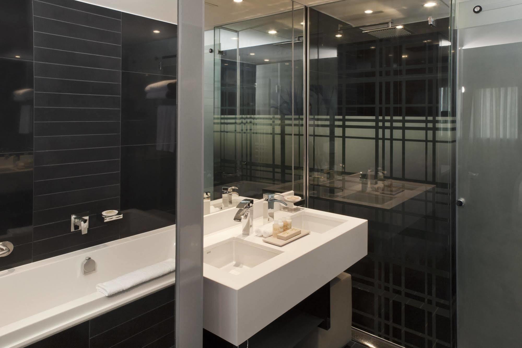 Hotel Southern Sun Grayston Sandton 4*
