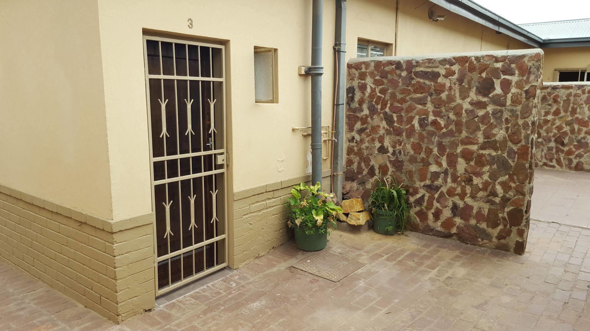 Casa de hóspedes Suburbian