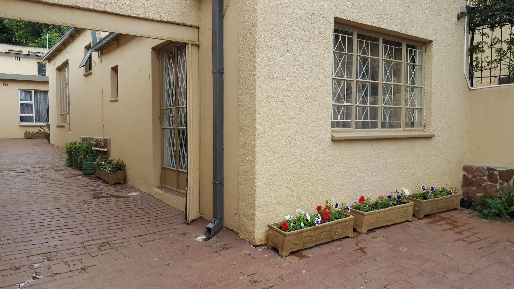 Suburbian 3* Johannesburg