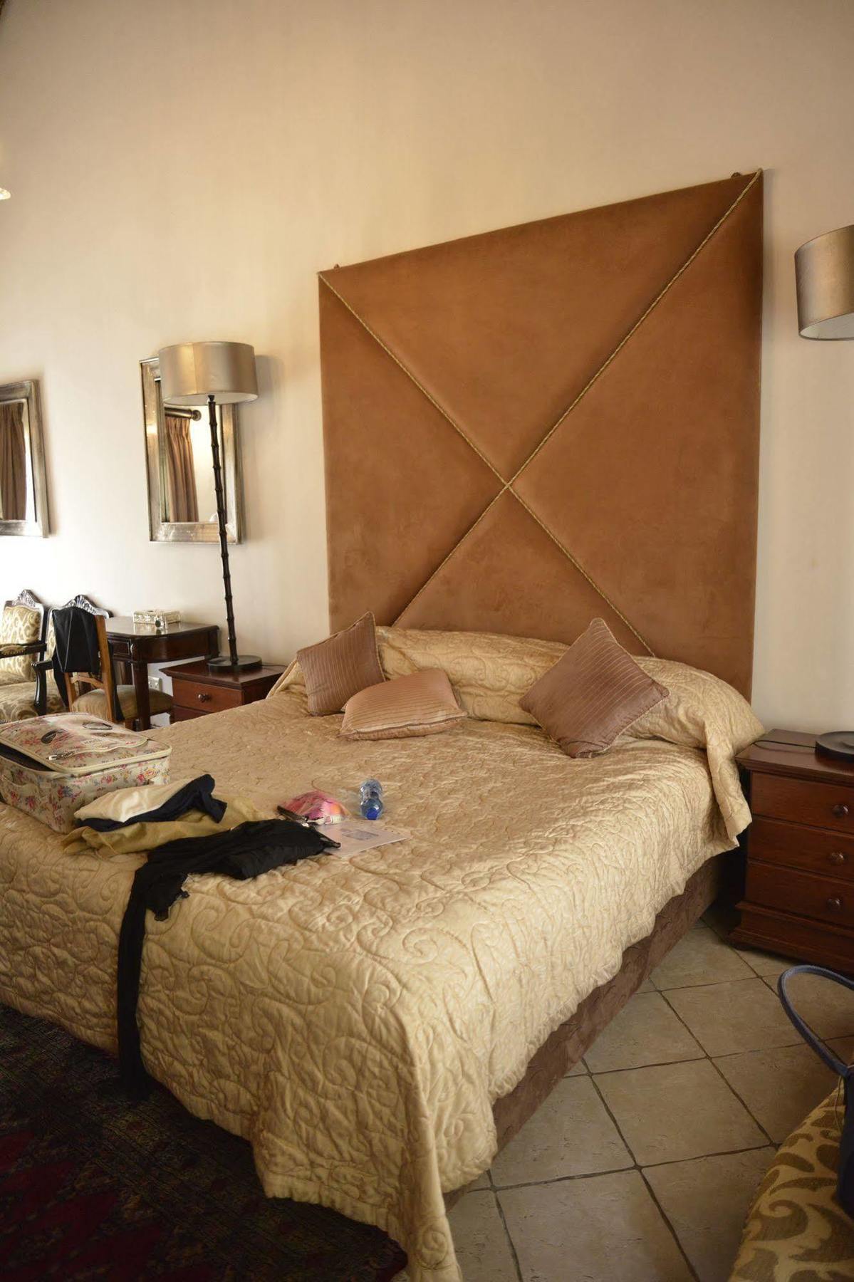 Sandton Boutique Guest house 4*