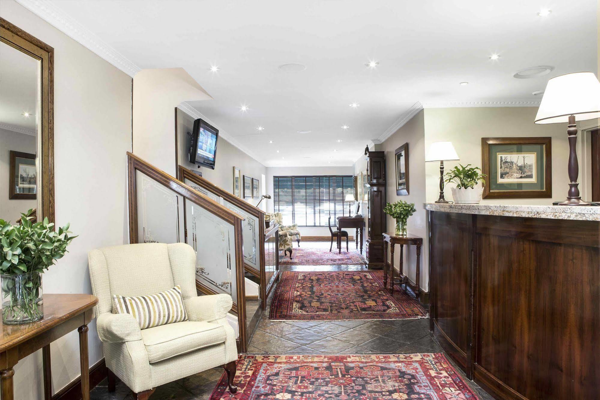 Premier Falstaff Hotel 4*