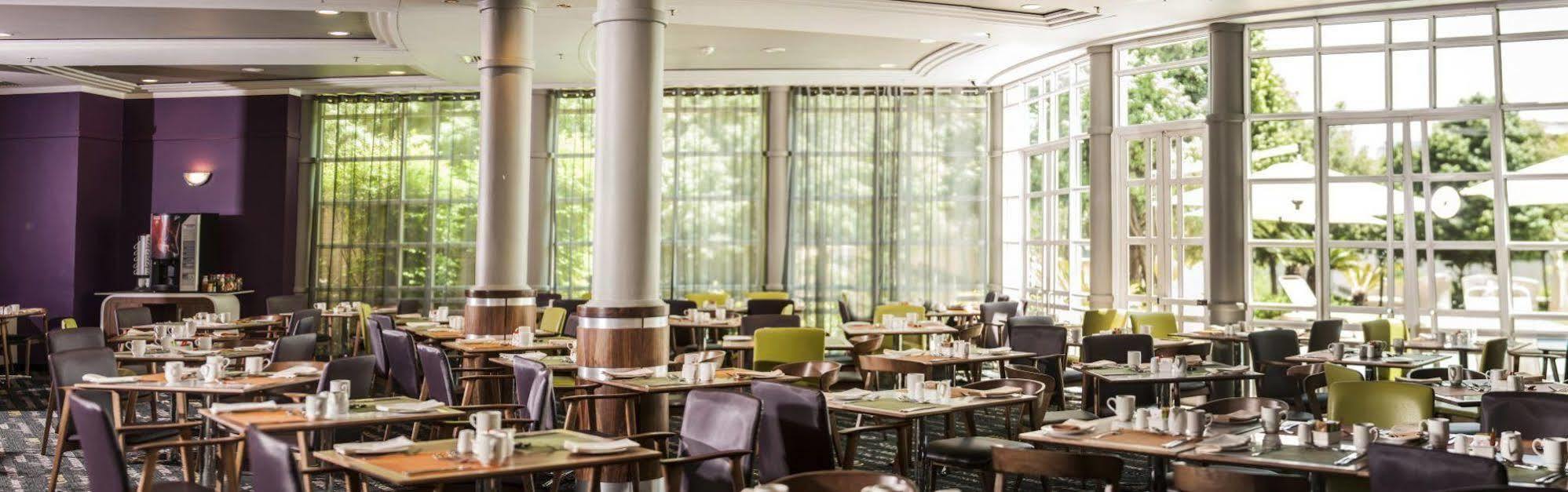 Hotel Garden Court Sandton