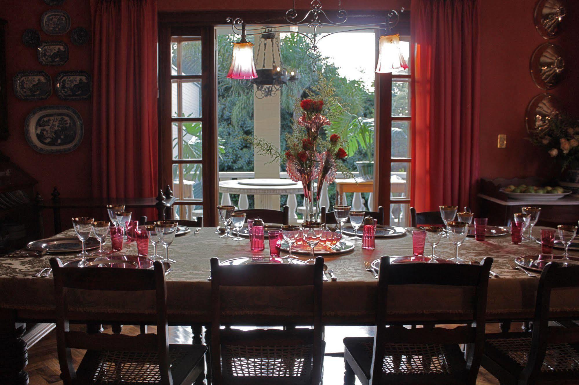 Northcliff Manor Nhà khách