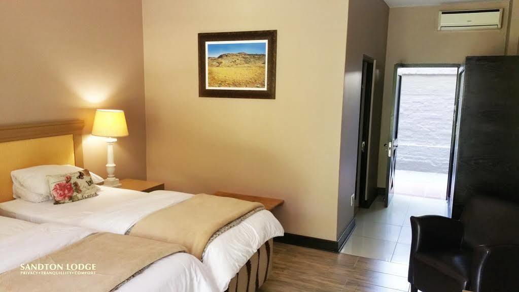 Sandton Rivonia Lodge *