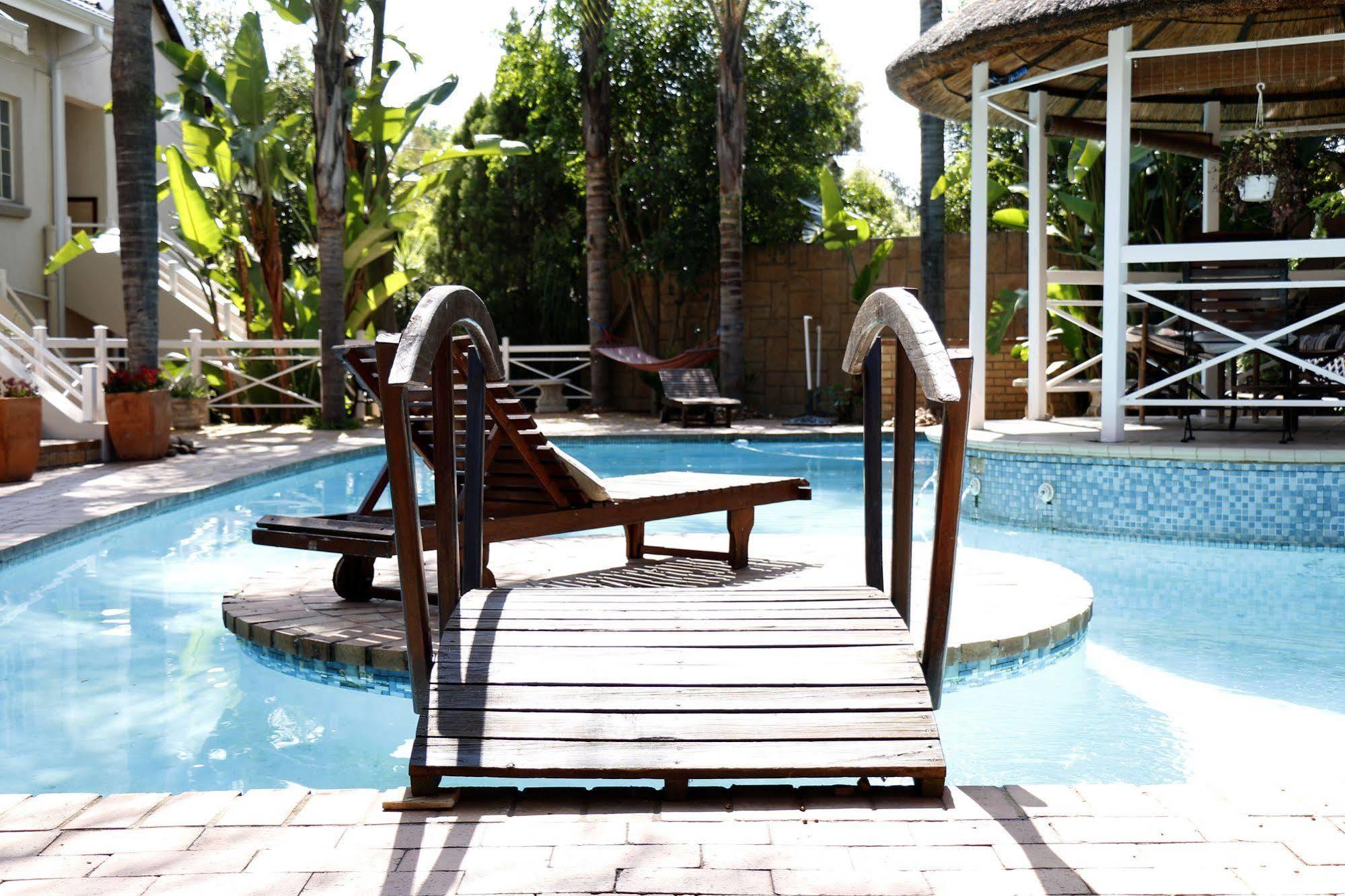 Summerview Guest Bed & Breakfast