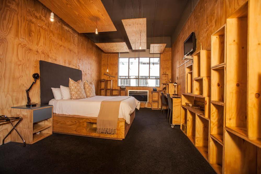 Main Street Life Aparthotel