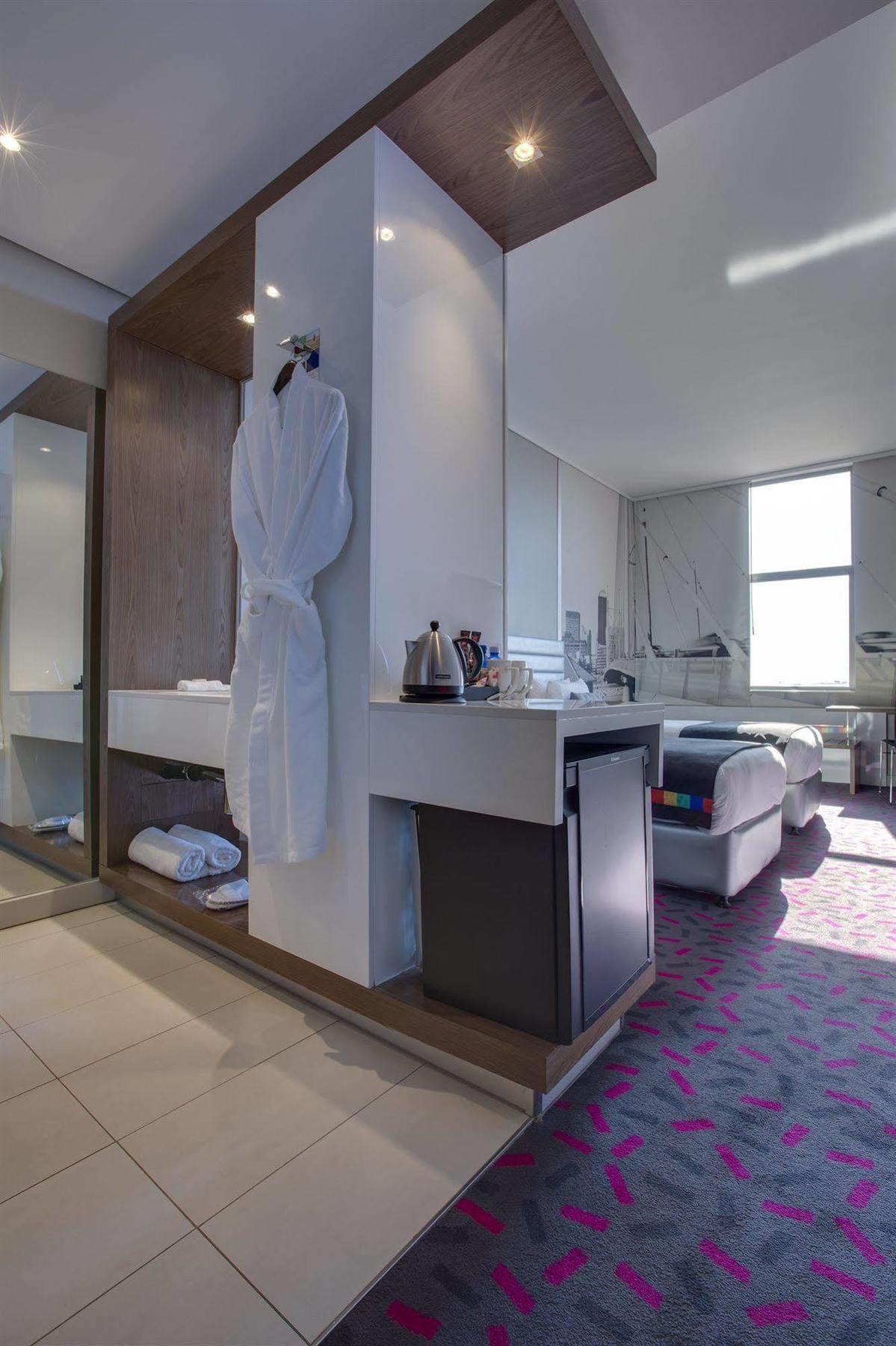 Park Sandton 4*