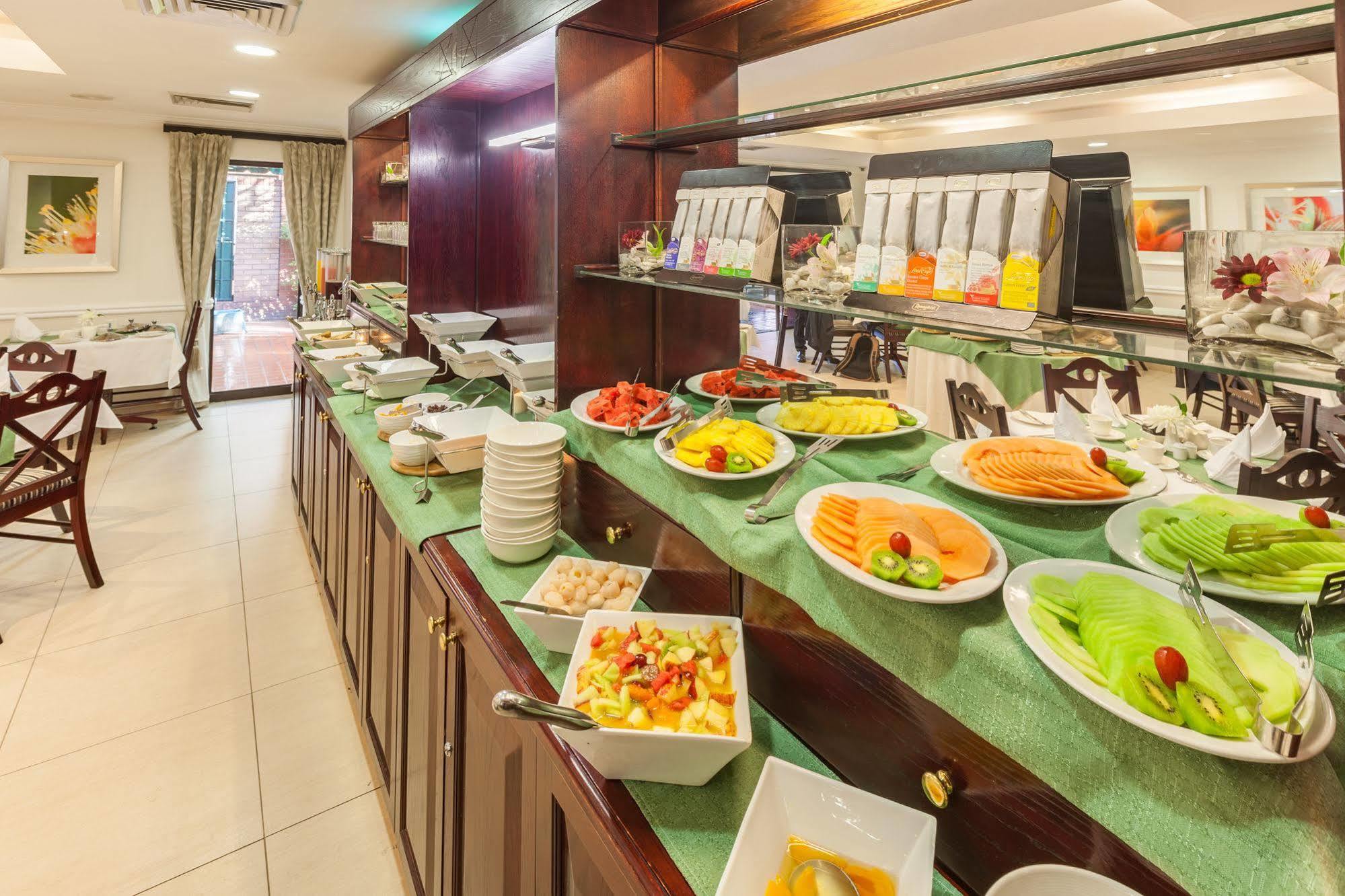 Hotel Courtyard Rosebank