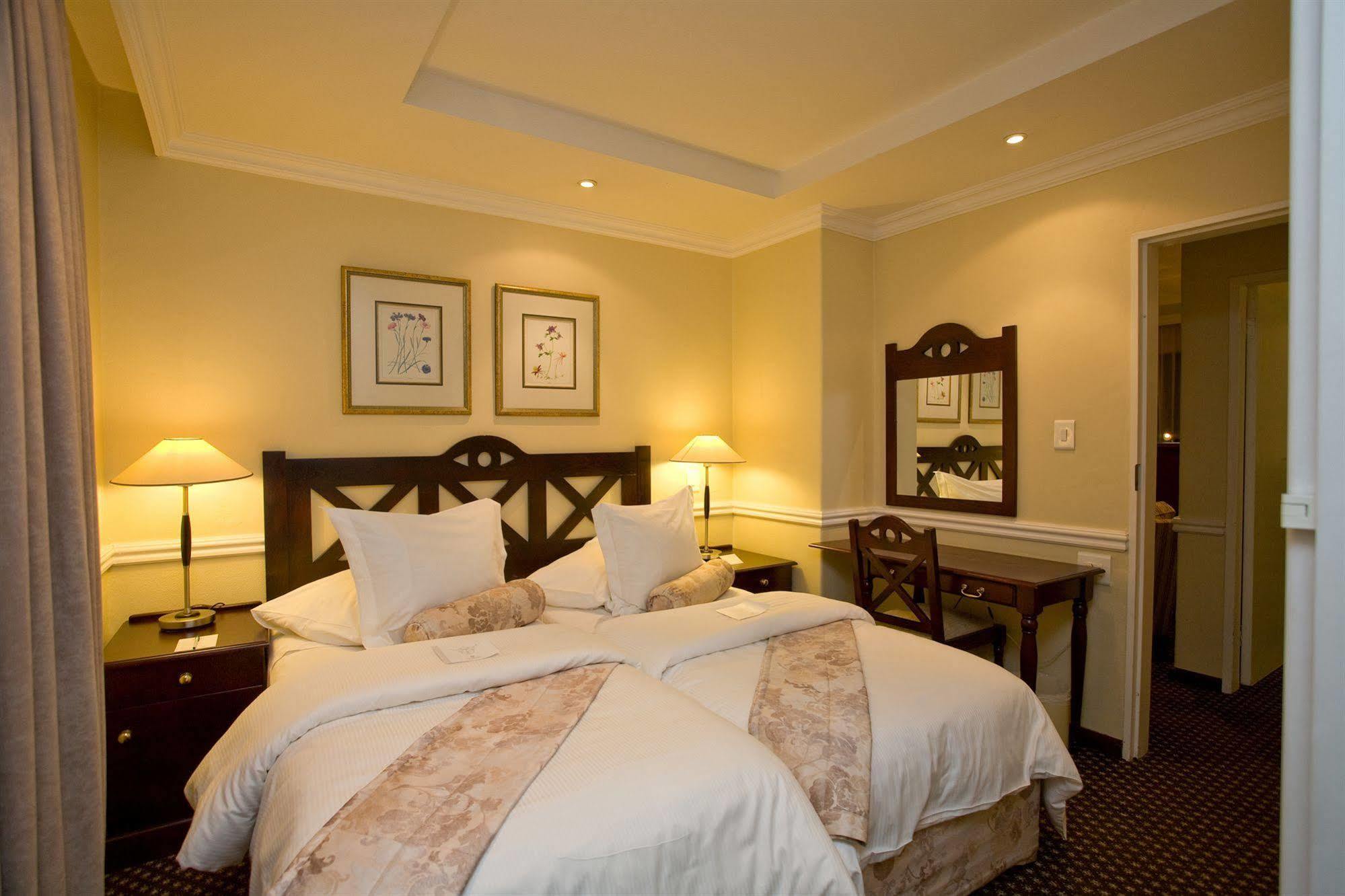 Hotel Courtyard Rosebank
