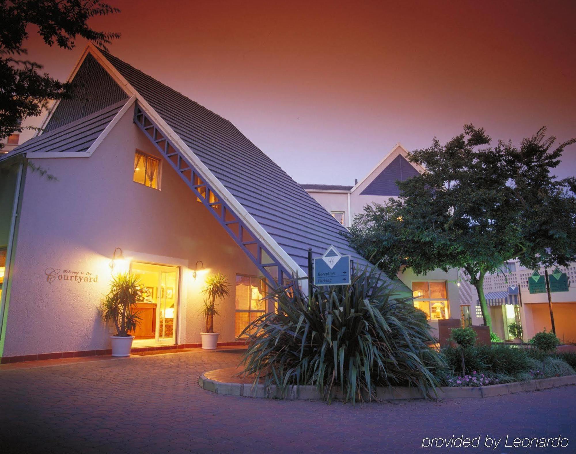 Courtyard Sandton Johannesburg