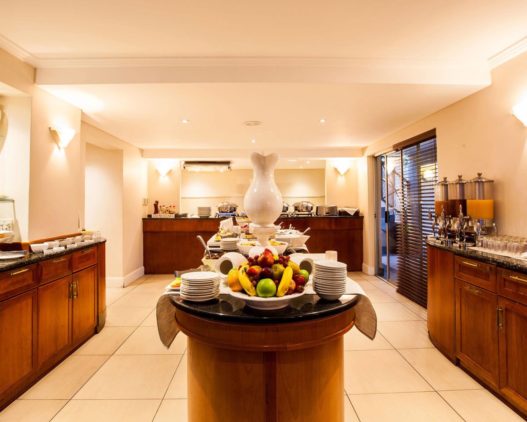 Courtyard Sandton Johannesburg