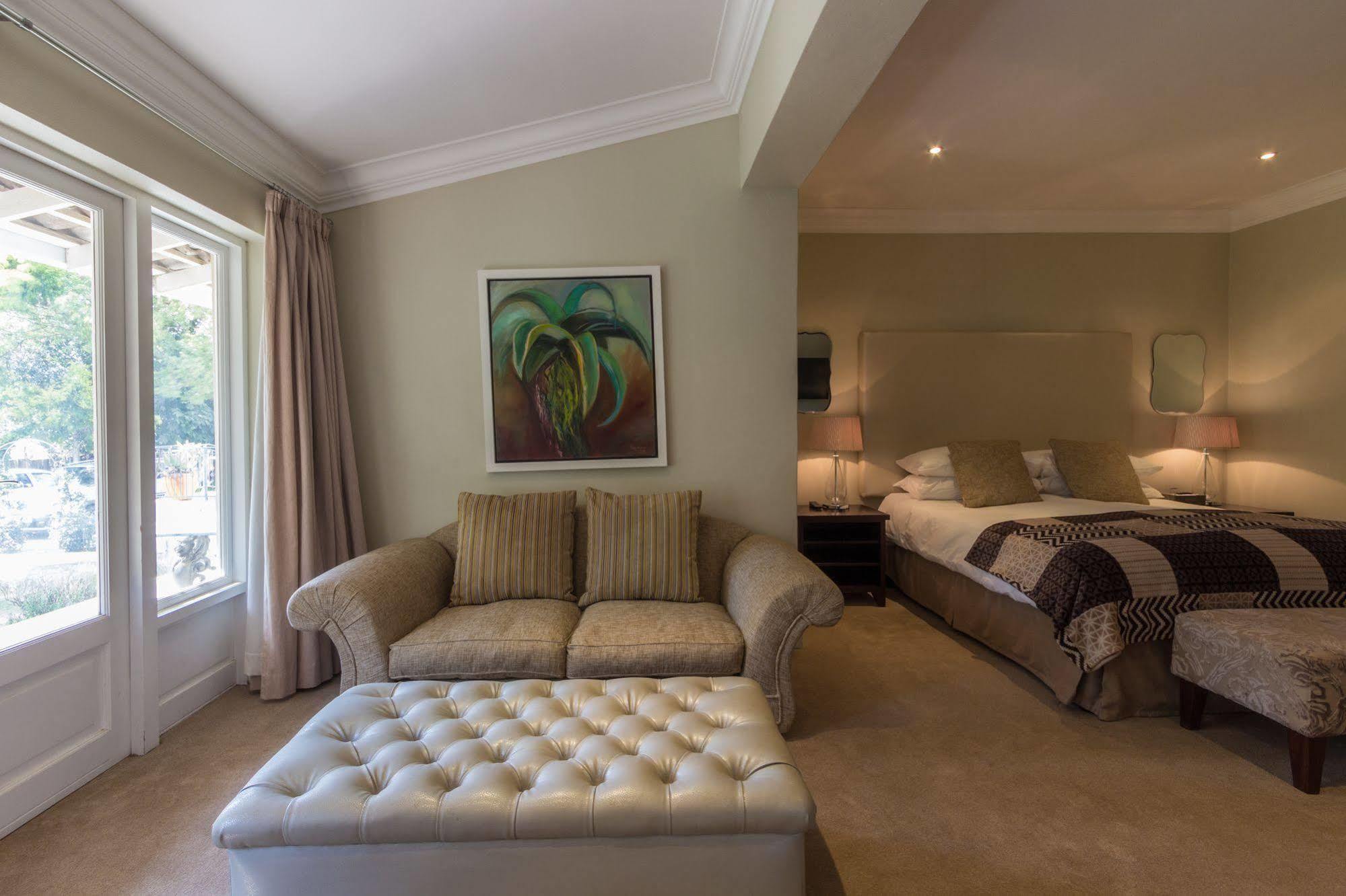 Guest house Q On First Johannesburg
