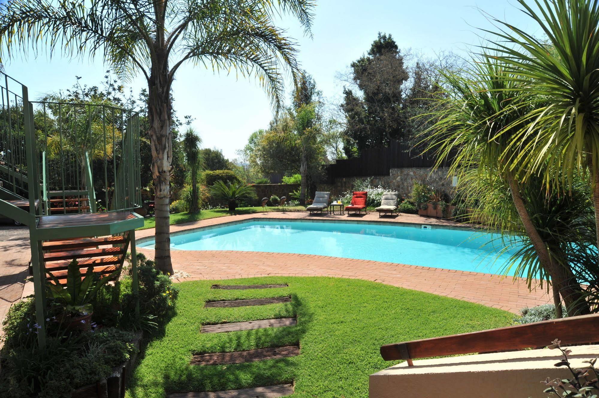 Claires Of Sandton Luxury 4* Johannesburg