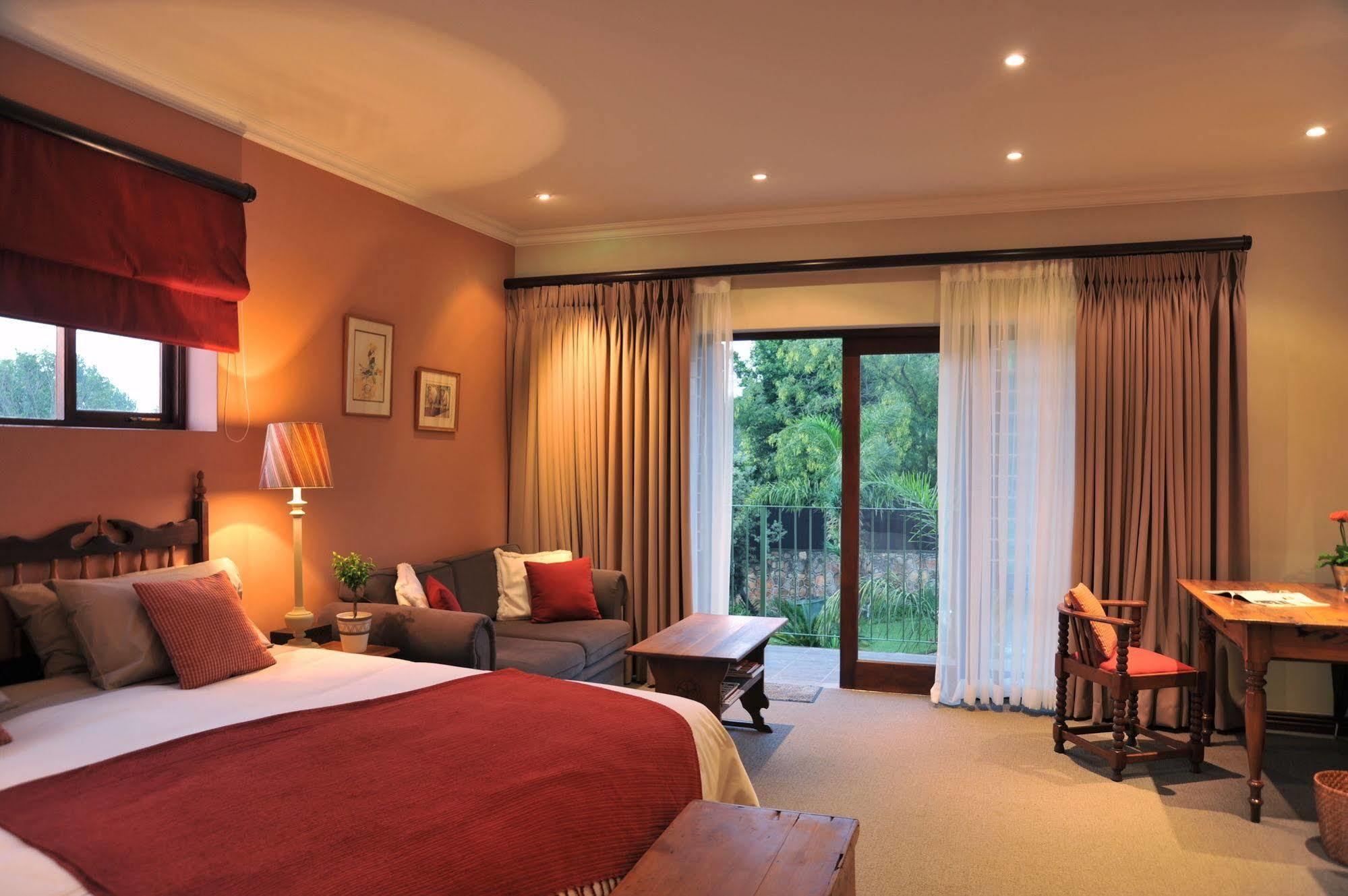Guest house Claires Of Sandton Luxury Johannesburg