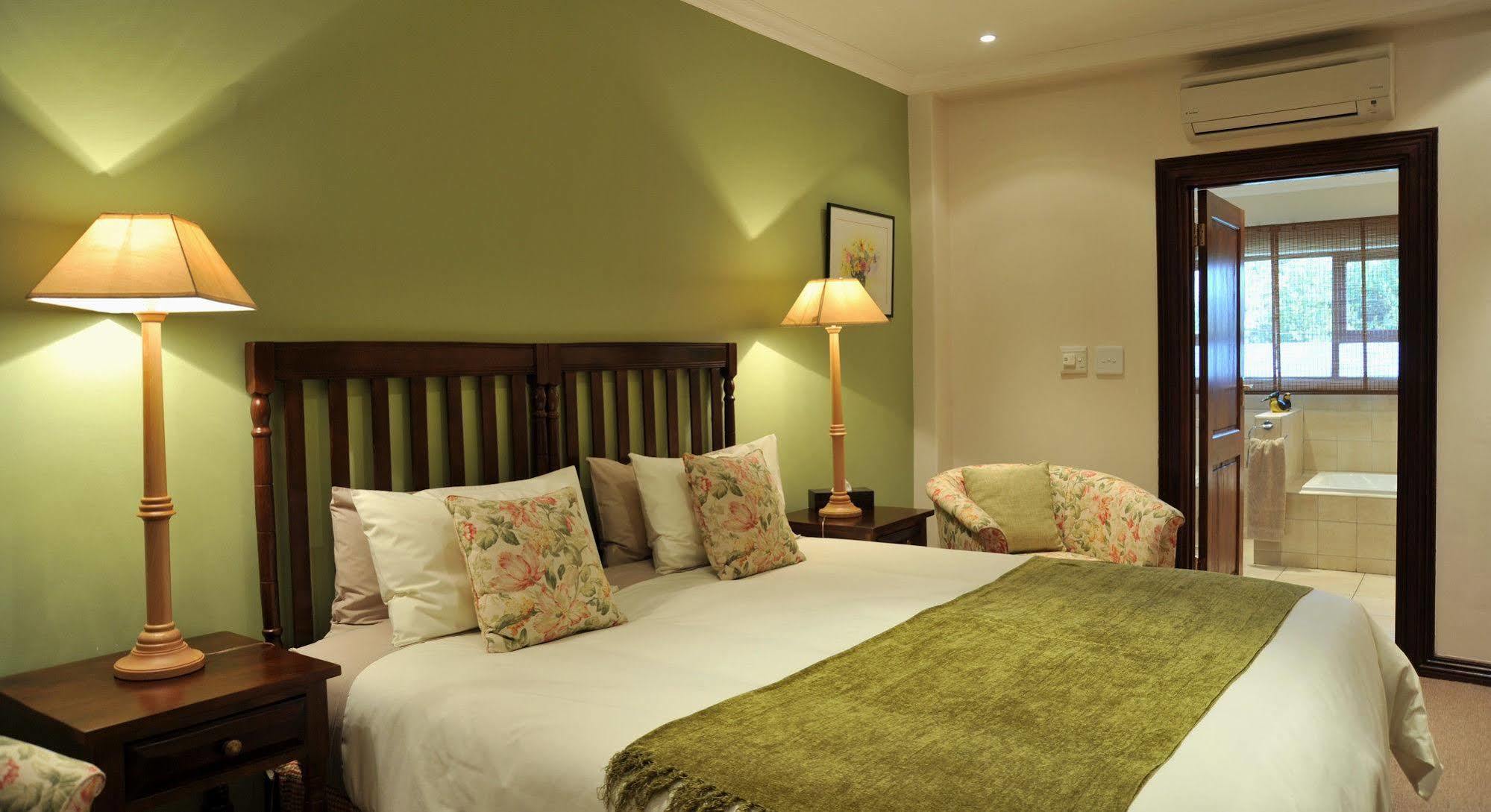 Claires Of Sandton Luxury Guest house