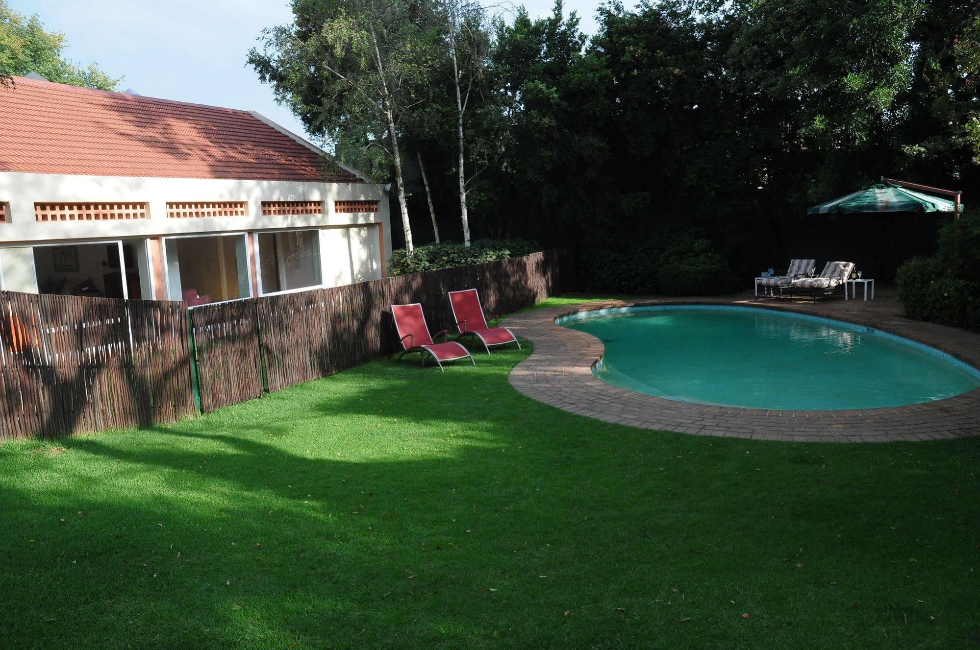 Fifteenon Orange Guest Lodge Guest house Johannesburg