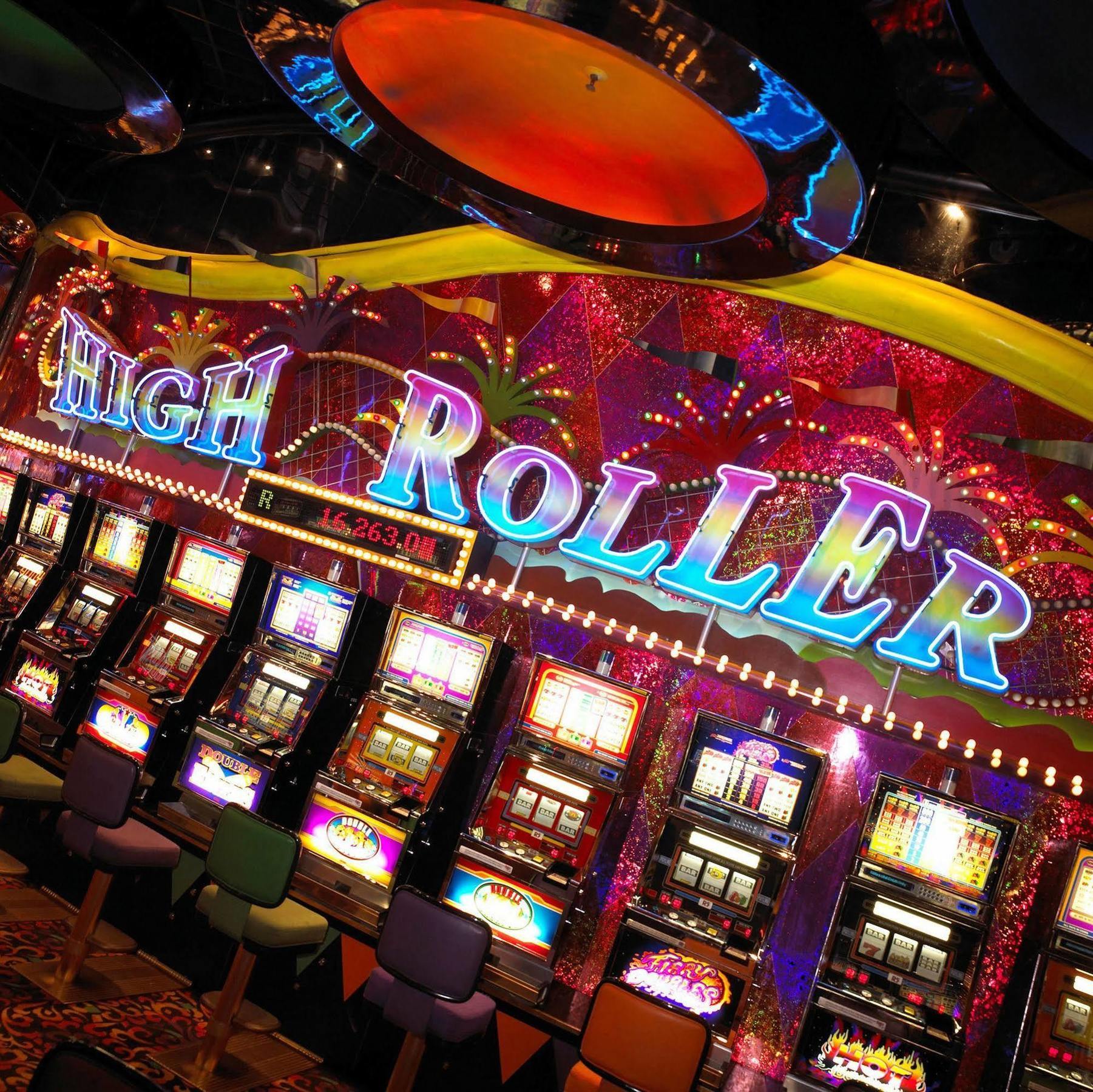 Carnival Club Hotel