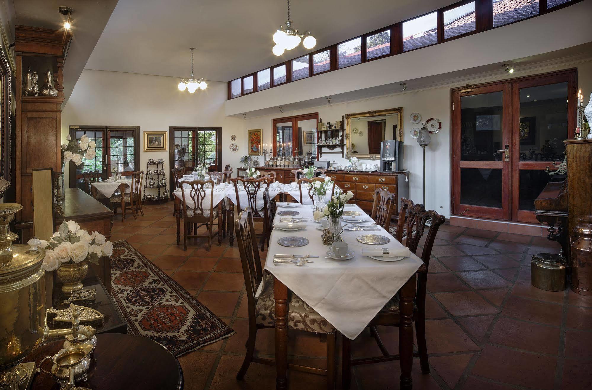 Guest house The Oasis Boutique & Residency 4*