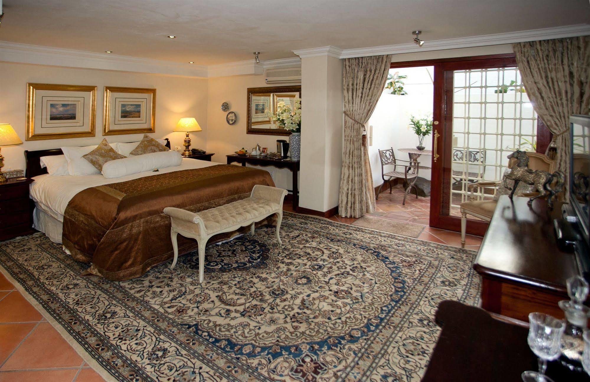 Guest house The Oasis Boutique & Residency 4*