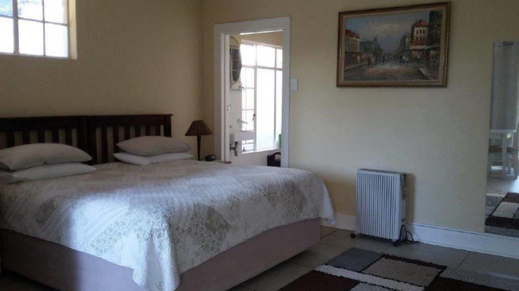 Margaret's Place 3*