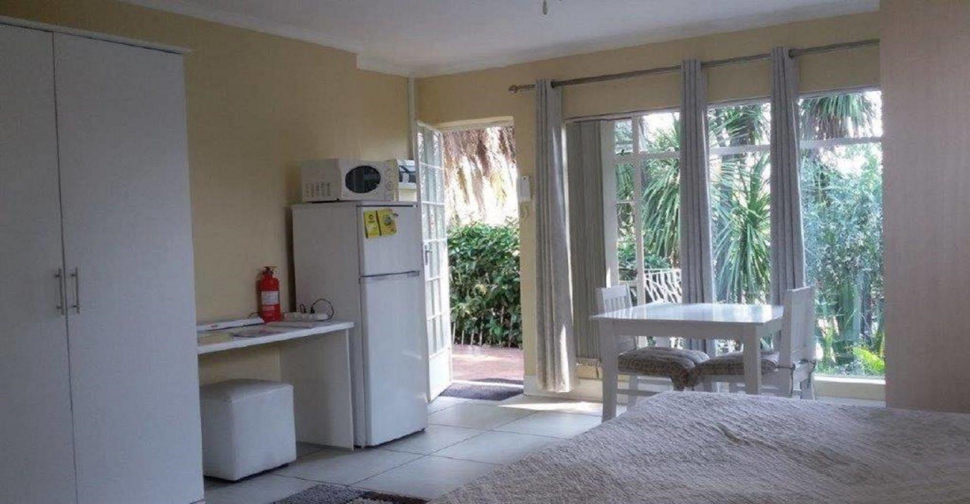Margaret's Place 3*