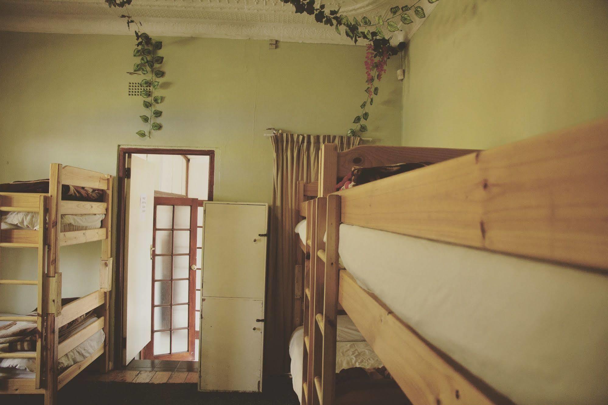 Homebase Melville Backpackers