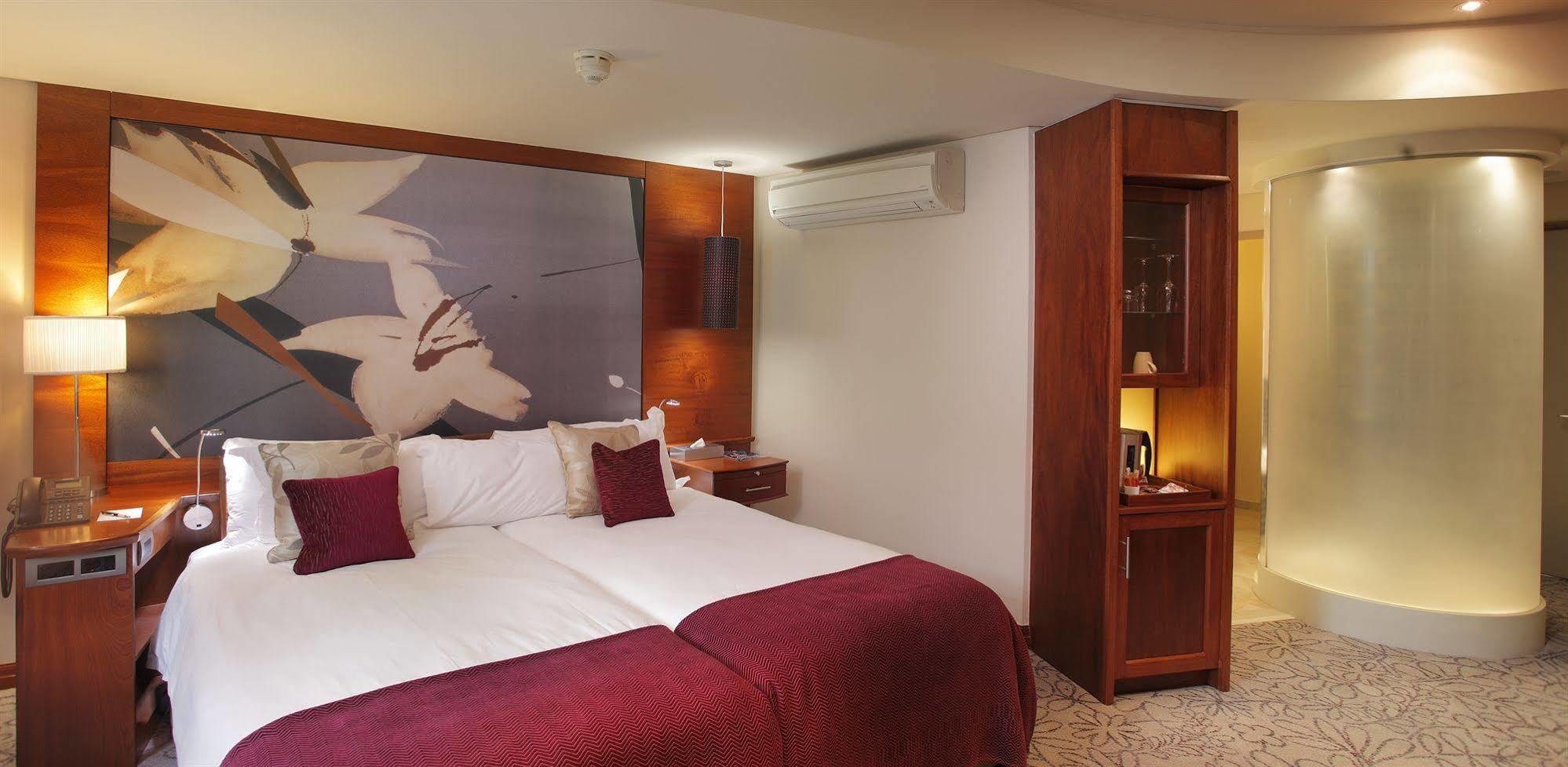 The Capital Moloko Hotel 5*
