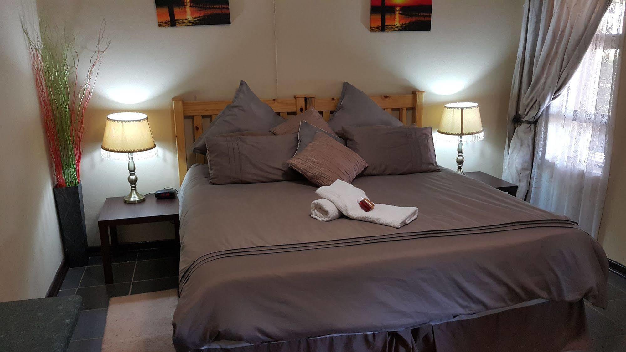 Crystal Rose Hotel 3*