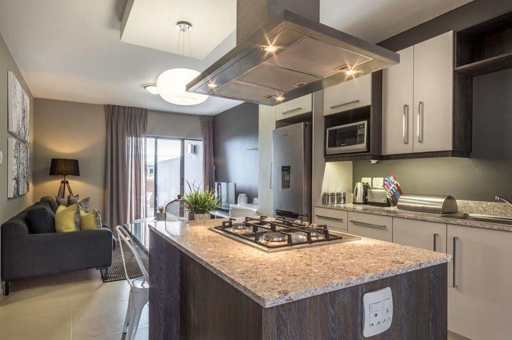 Cag The Hub Bryanston Apartment