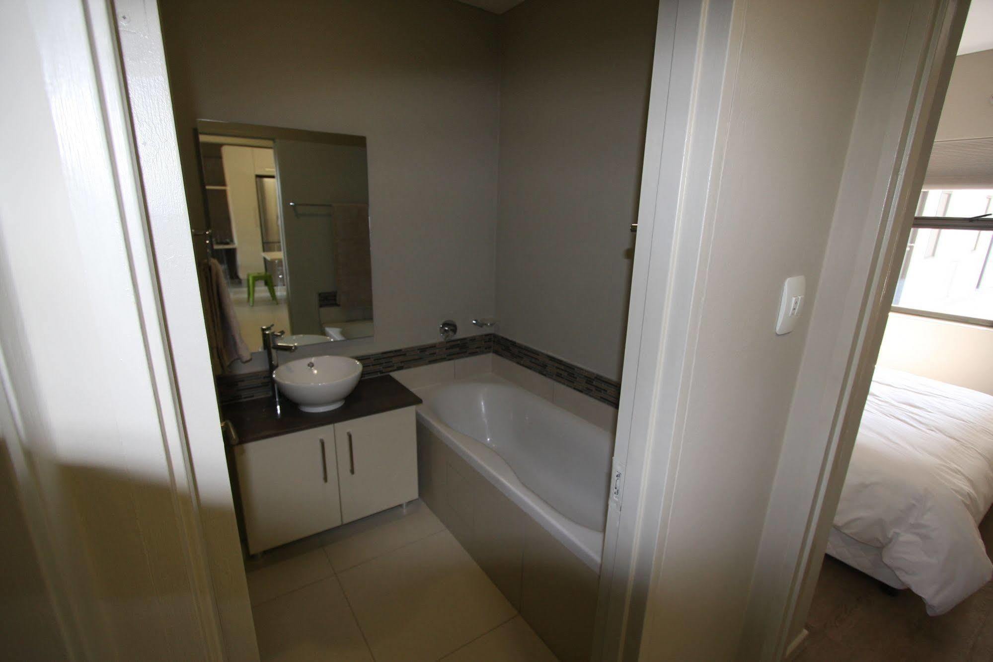 Cag The Hub Bryanston Apartment
