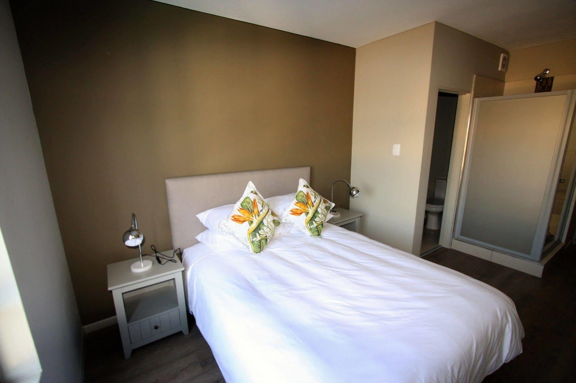 Cag The Hub Bryanston Apartment