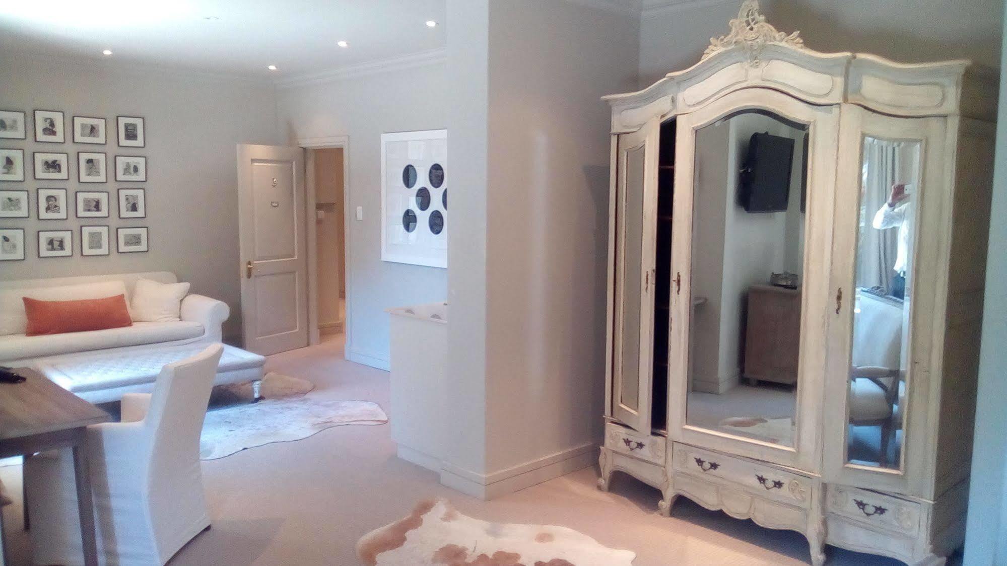 Hotel Hoeveld House 5*