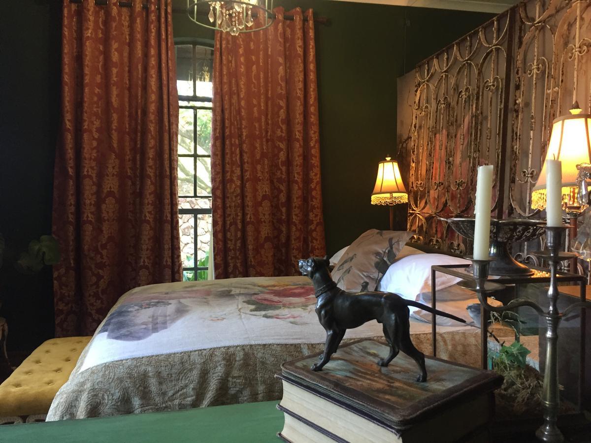 Festina Lente Guest house *