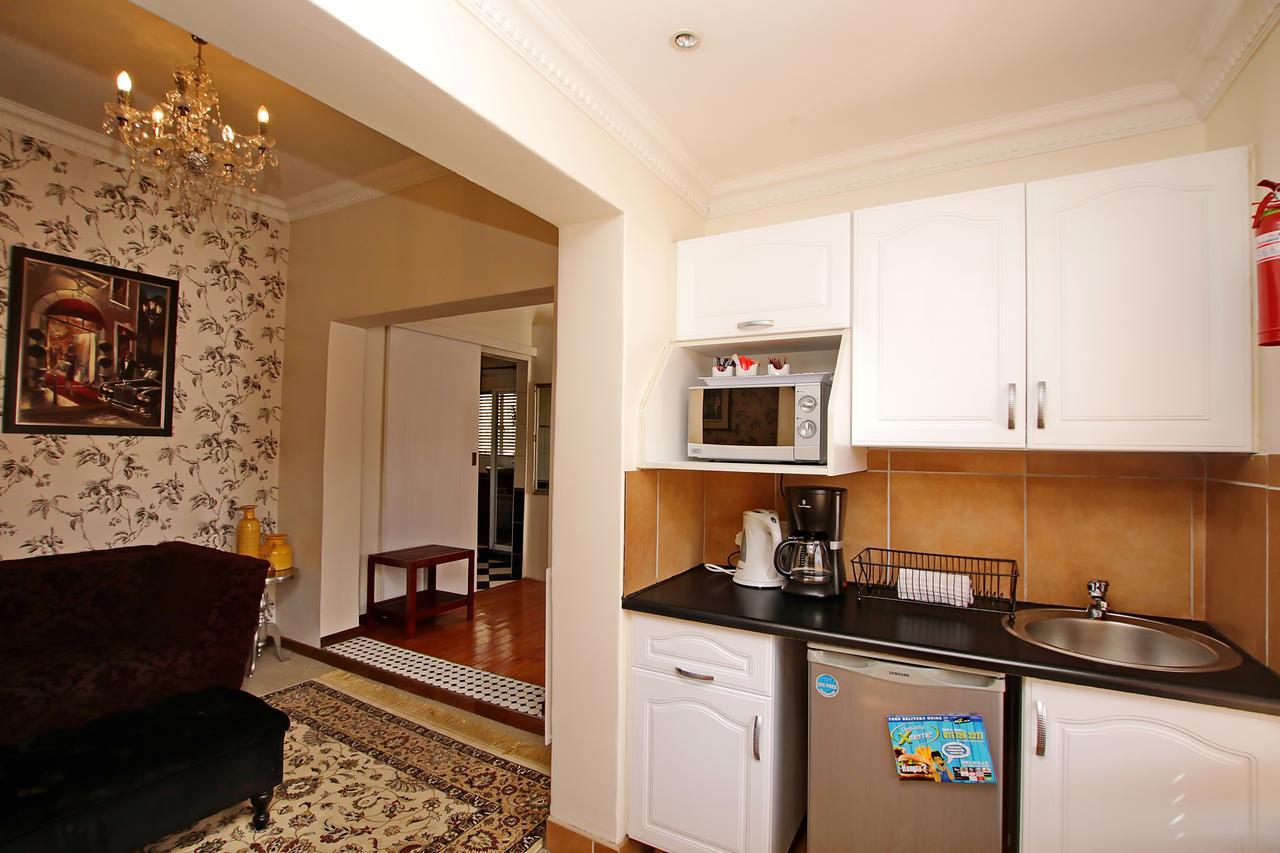 Arum Place 4*