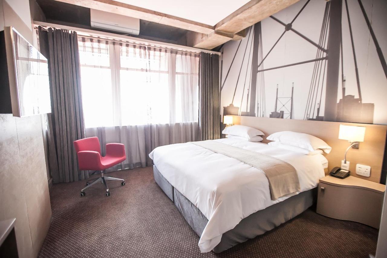 Reef 4* Johannesburg