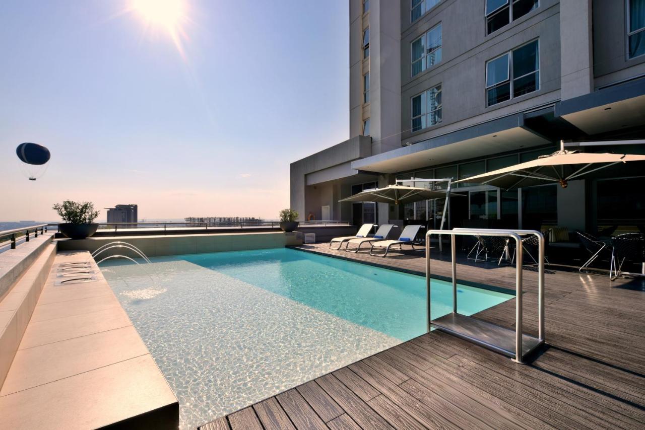 Radisson Blu Gautrain Hotel, Sandton