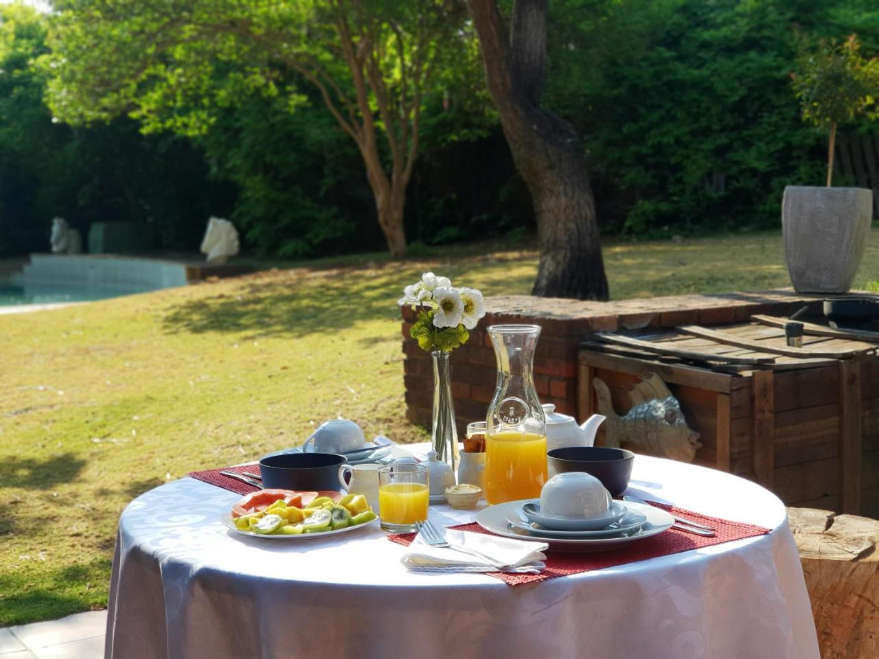 Horse's Neck Guest Guest house 4*