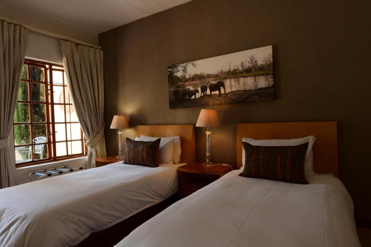 Highgrove Nhà khách Johannesburg