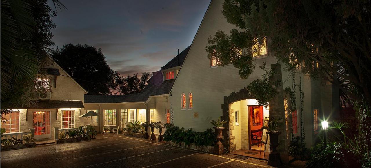 Nhà khách Northcliff Manor