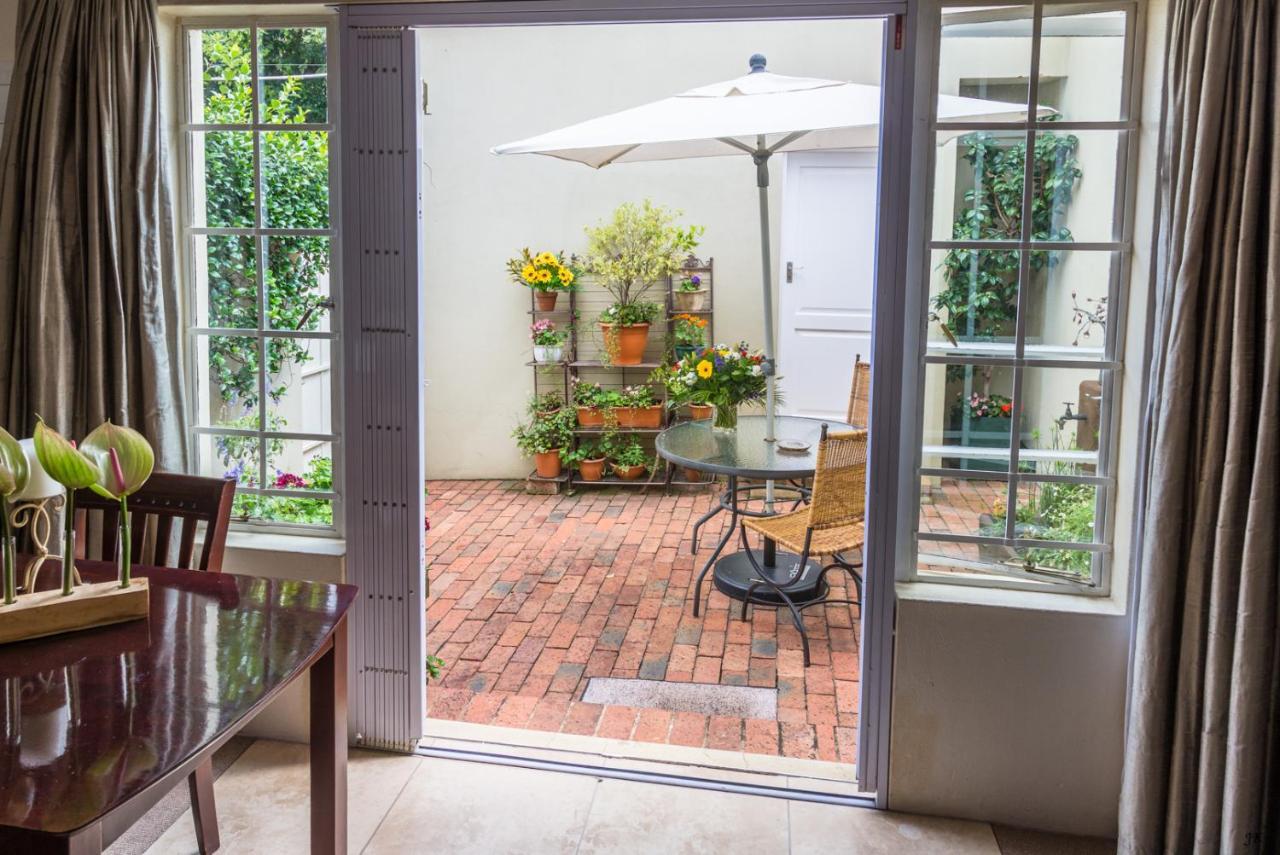Guest house Liz At Lancaster Johannesburg