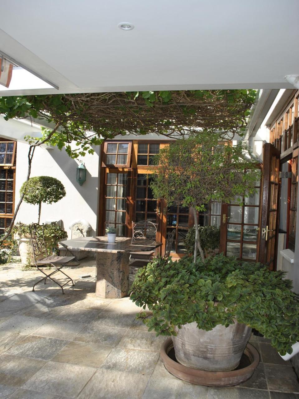 Doveton House 4* Johannesburg