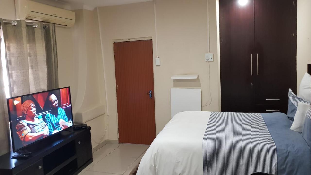 Guest house Gfk Cresta Johannesburg