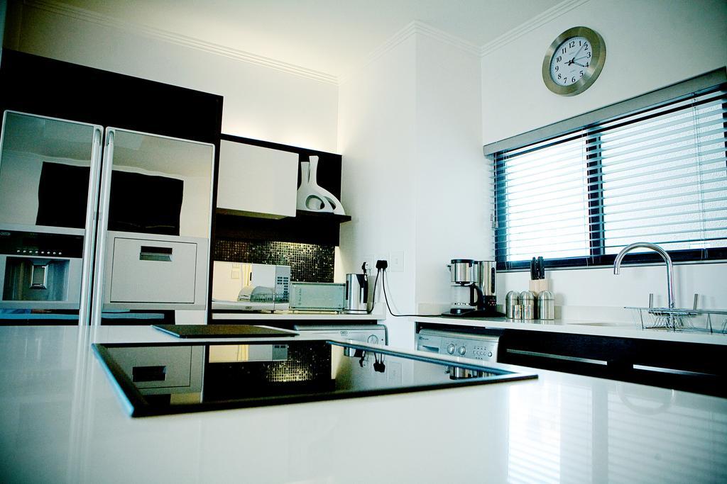 The Capital 20 West Apartment