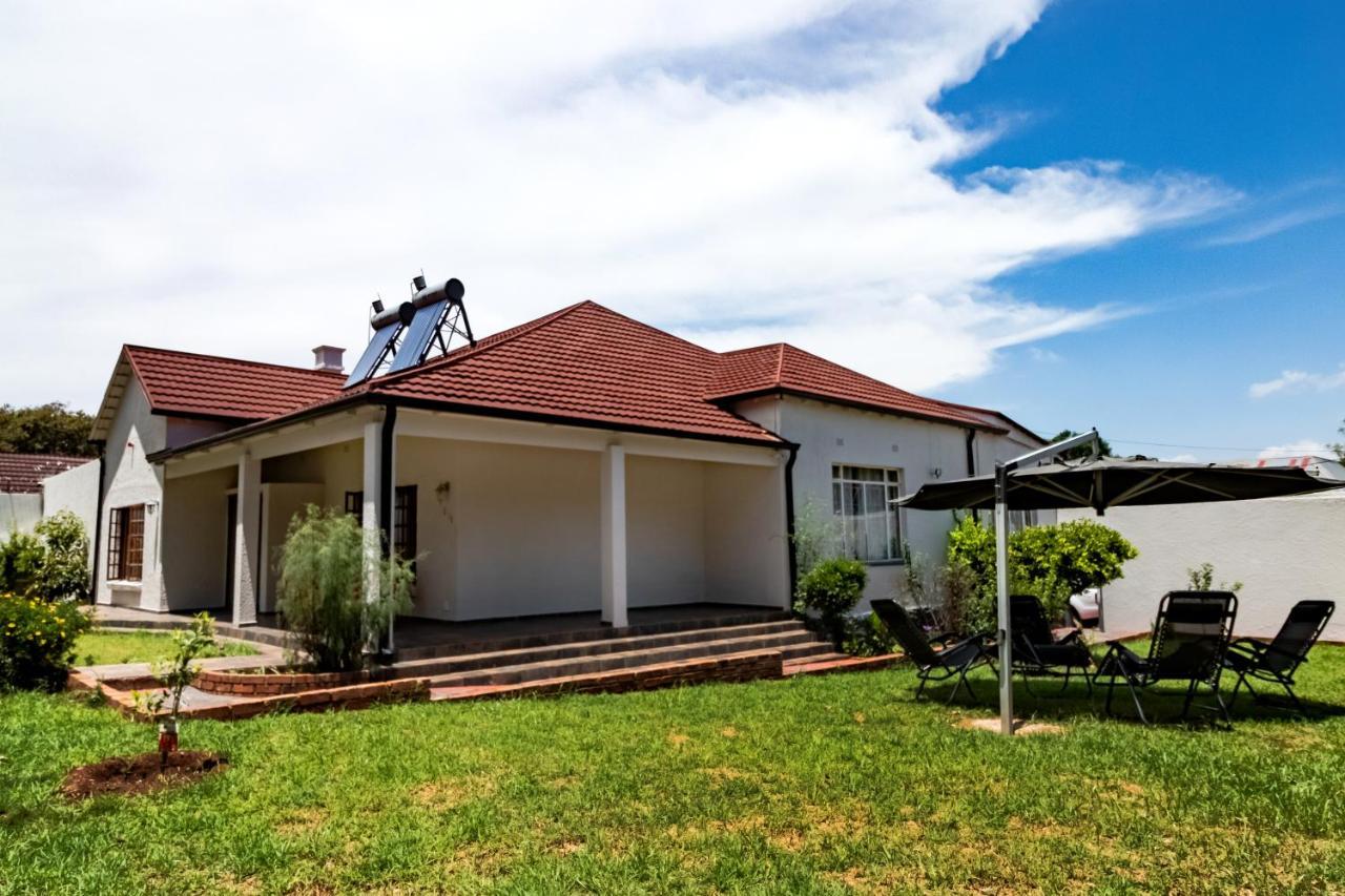 Aura 3* Johannesburg